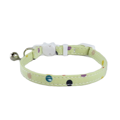 Katzenhalsband mit Fliege und Bandana (gepunktet)