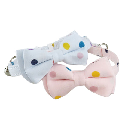 Katzenhalsband mit Fliege und Bandana (gepunktet)