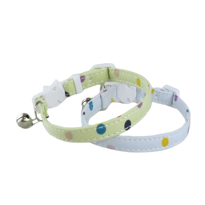 Katzenhalsband mit Fliege und Bandana (gepunktet)