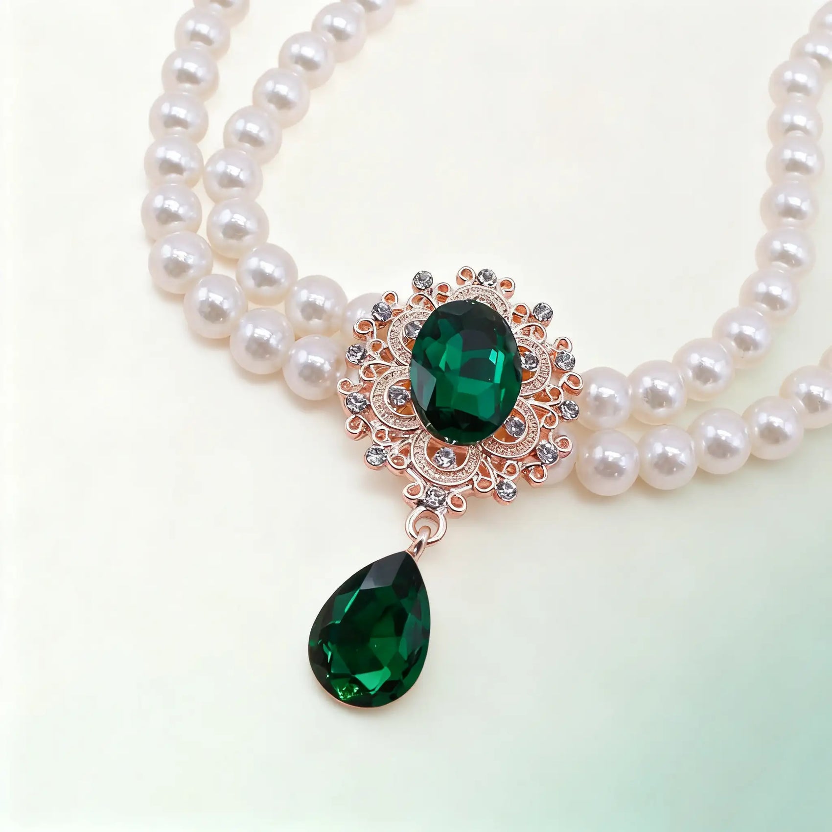 Double Layer Pearl Necklace with Gem Pendant for Pets