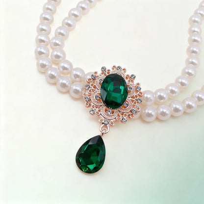 Doppelreihige Perlenkette mit Edelsteinanhänger für Haustiere