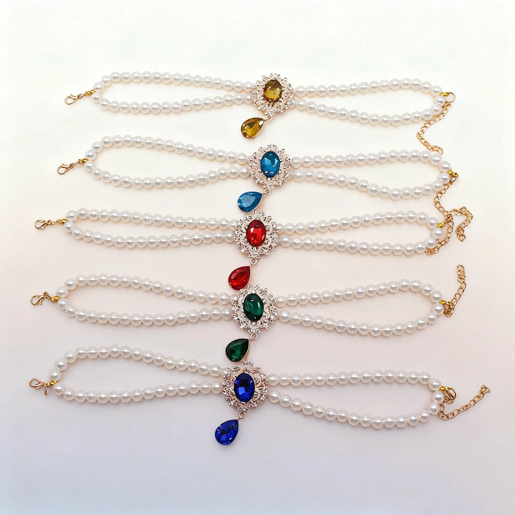 Double Layer Pearl Necklace with Gem Pendant for Pets