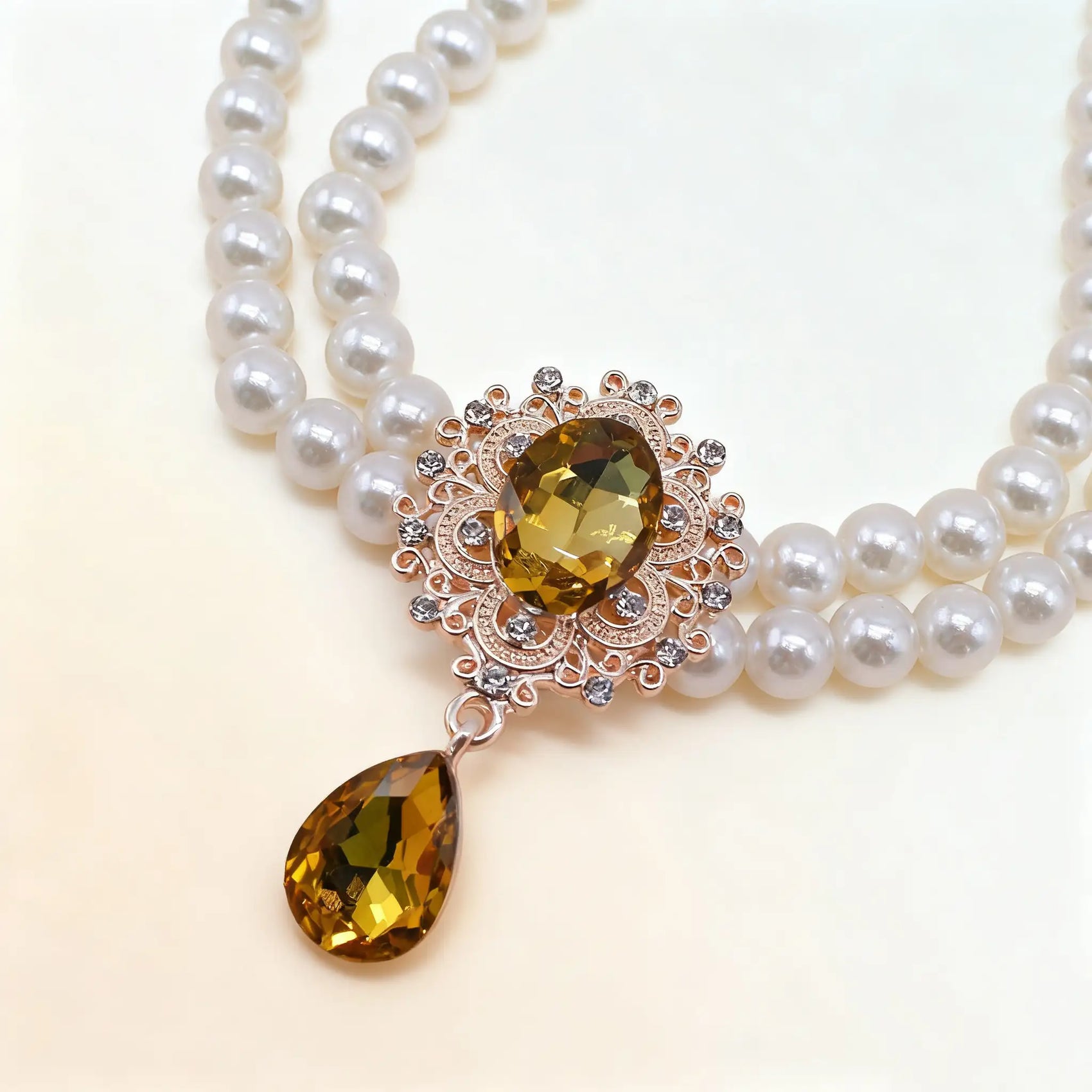 Double Layer Pearl Necklace with Gem Pendant for Pets
