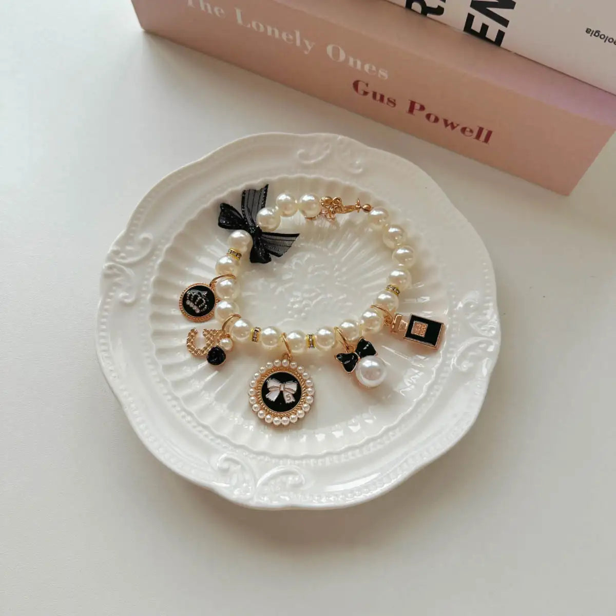 Pearl Necklace Collar for Cats & Dogs