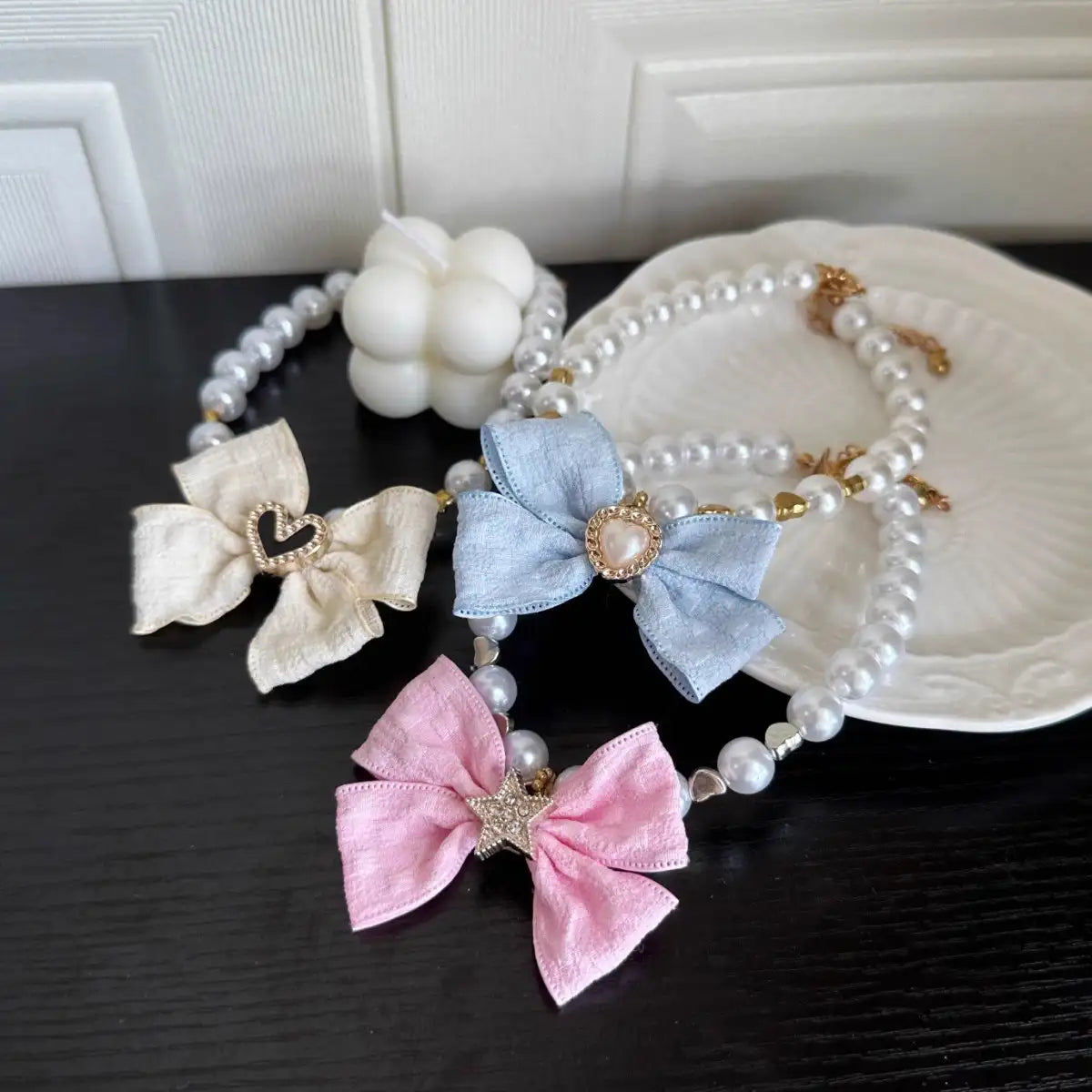 Pearl Necklace with Elegant Bow Tie for Pets