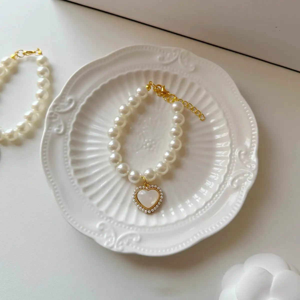 Vintage Heart Pearl Necklace for Pets