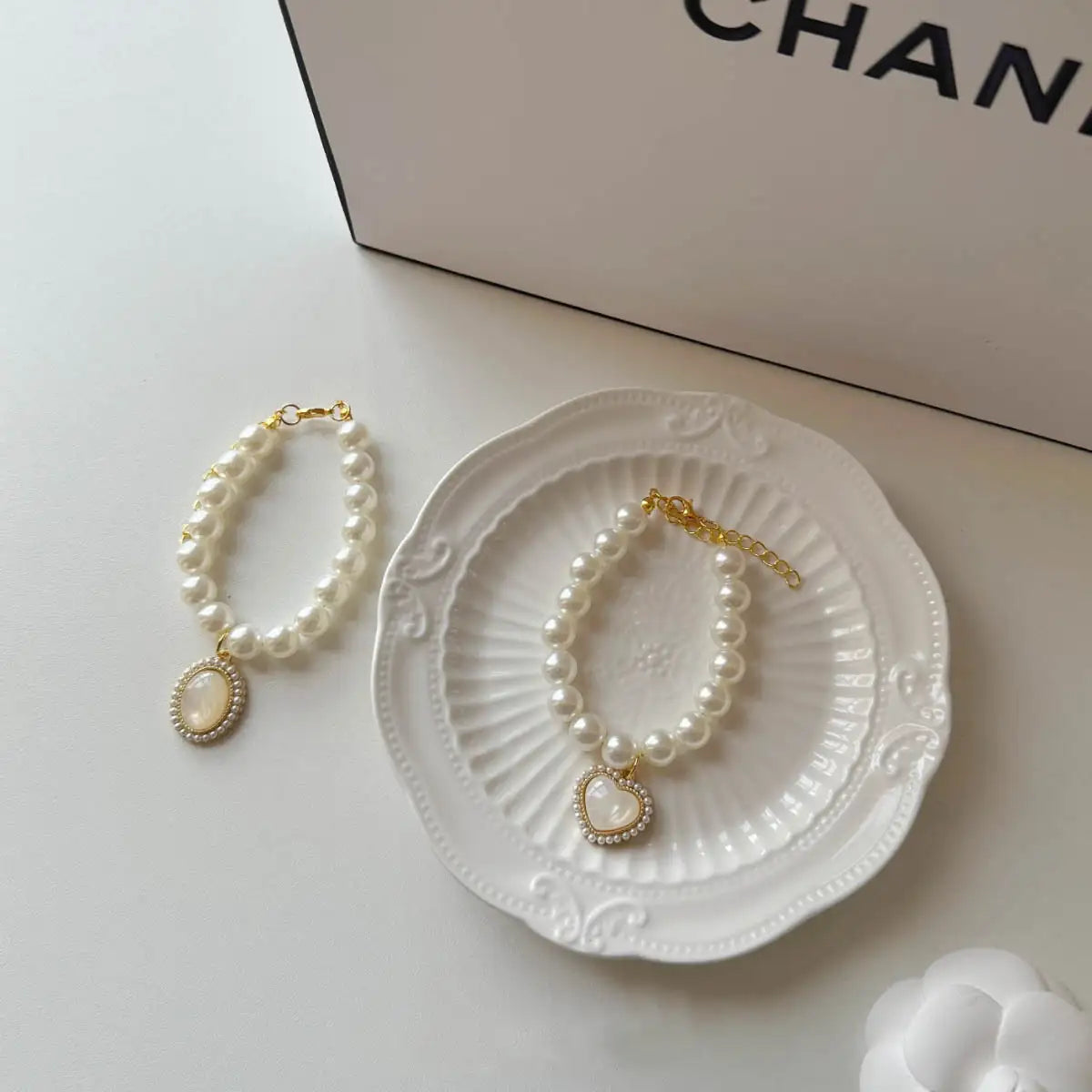Vintage Heart Pearl Necklace for Pets