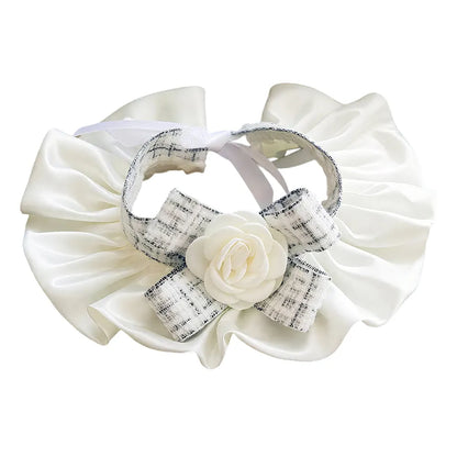 Schickes Haustier-Lätzchenhalsband