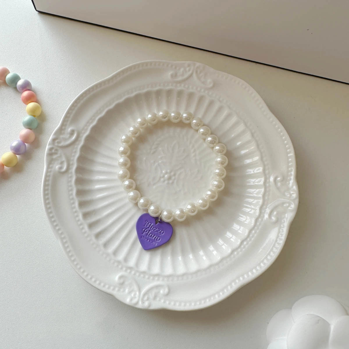 Katzenhalsband mit Kristallherzanhänger