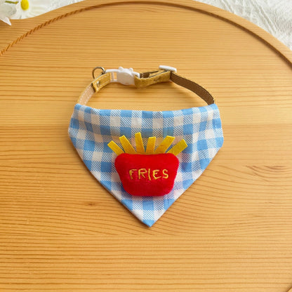 Niedliches kariertes Haustier-Bandana-Halsband