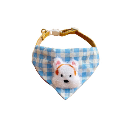 Niedliches kariertes Haustier-Bandana-Halsband