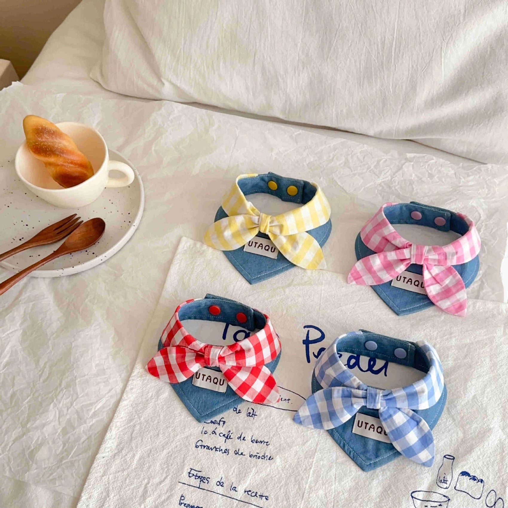 Denim Pet Bib Collar