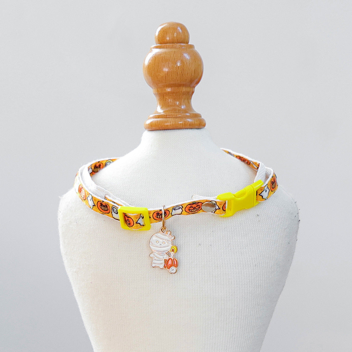 Halloween Bell Travel Dog Collar