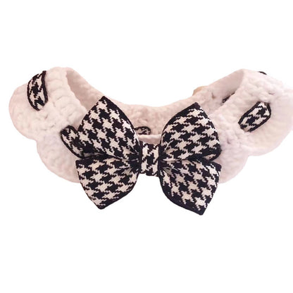 Gestrickter Haustierschal für Katzen und Hunde