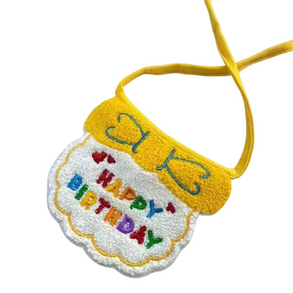 Lätzchen und Schal zum Haustiergeburtstag