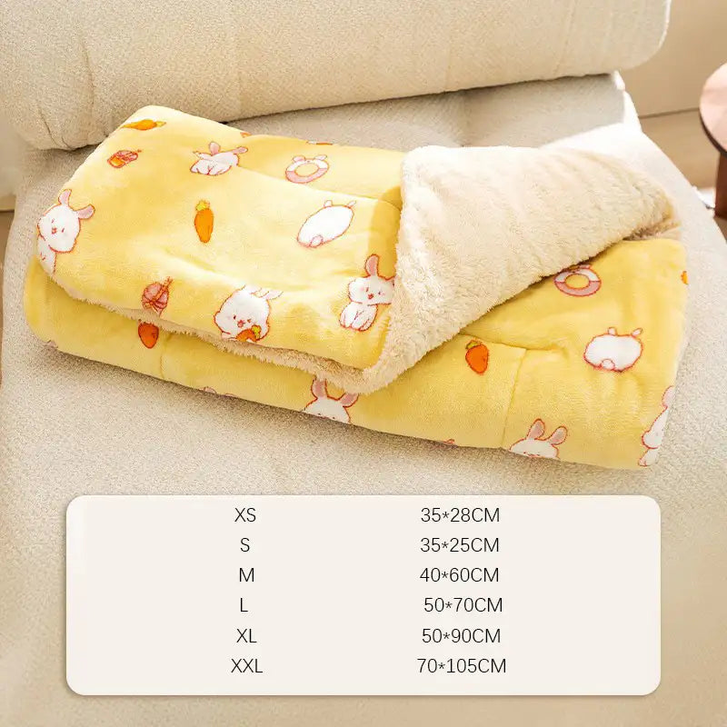 Premium Waterproof Fleece Pet Blanket – Soft Dog & Cat
