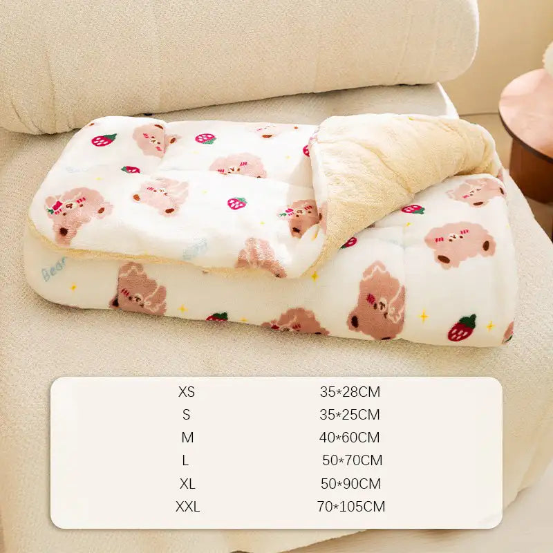 Premium Waterproof Fleece Pet Blanket – Soft Dog & Cat