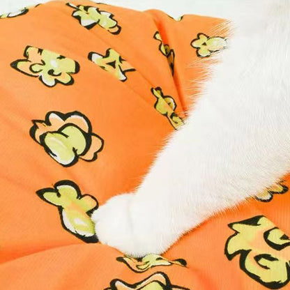 Verdicktes Haustierhaus in Popcornform