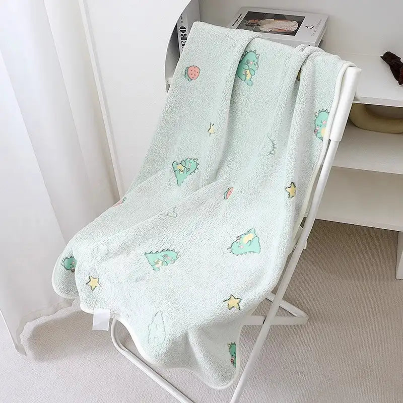 Soft Pet Blanket – Lightweight, Cozy, Washable Throw for Dogs & Cats